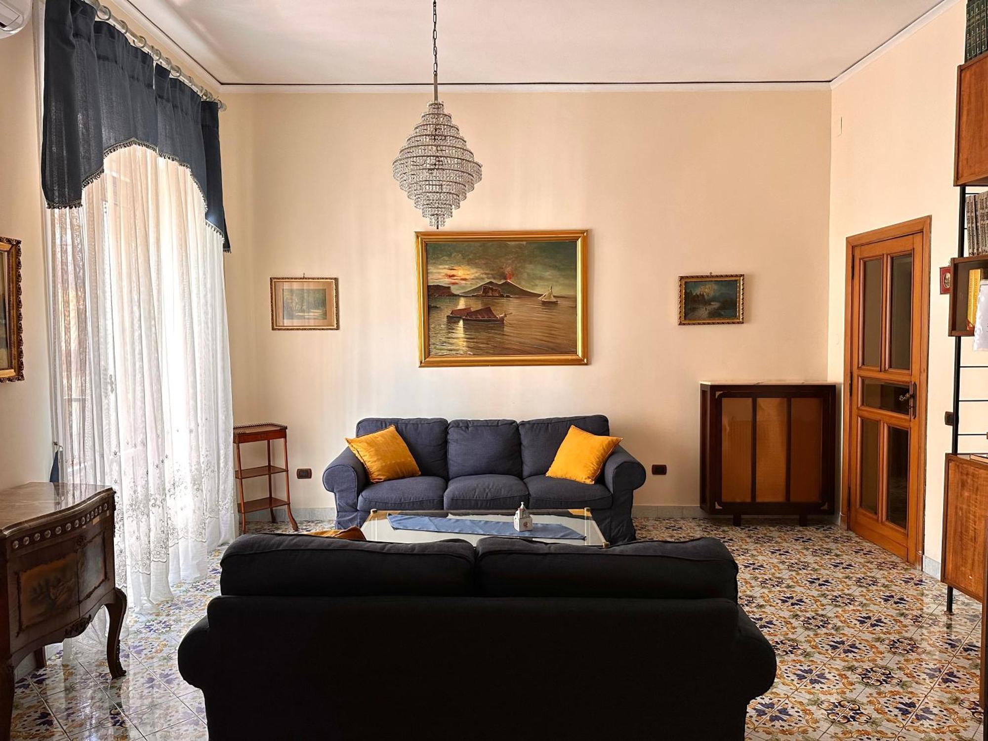 Maman Suite, City Center Near Molo Beverello Nápoles Exterior foto