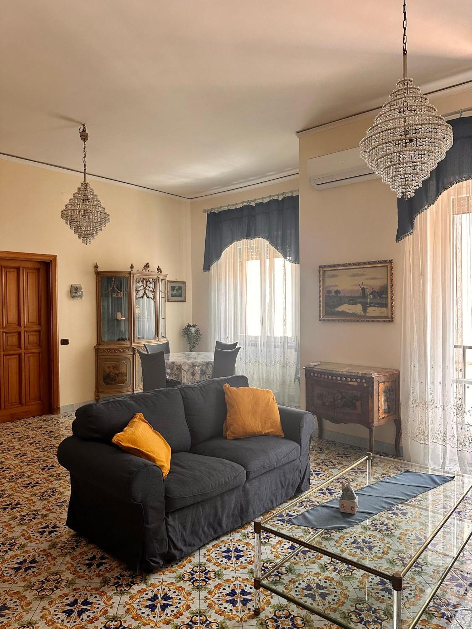 Maman Suite, City Center Near Molo Beverello Nápoles Exterior foto